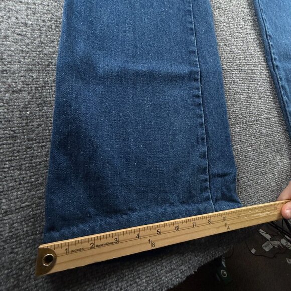 VTG Wrangler Bluebell Flare Bell Bottom Blue Bell Denim Jeans Cotton ACTL 32X34 - Picture 8 of 16